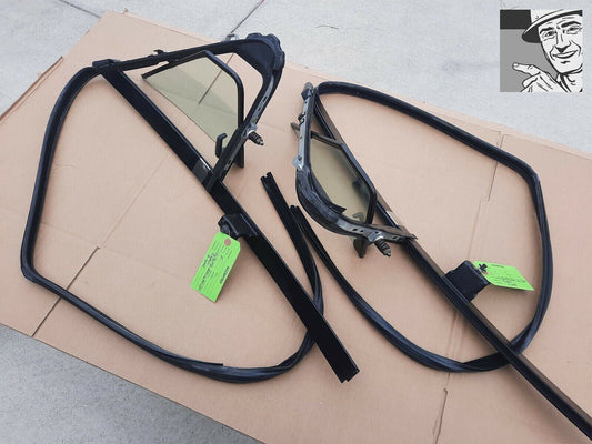 92-96 Ford F-SERIES Truck Bronco OBS FORD Vent Wing Window Glass (PAIR)