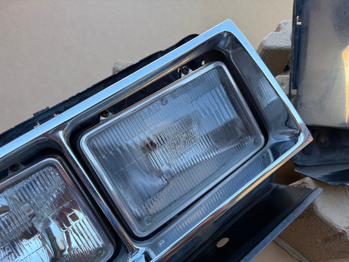Volvo 740 760 Quad North American Headlights (PAIR)