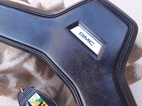 1984-1991 GMC Van Vandura G1500 G2500 G3500 Steering Wheel Black OE