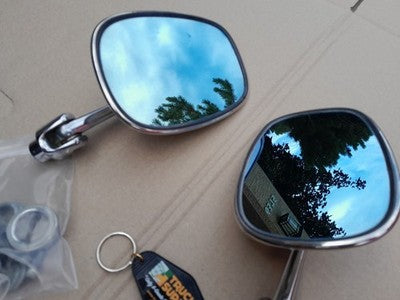 1969-1975 Volvo 164 OE Side View Mirrors (A+)