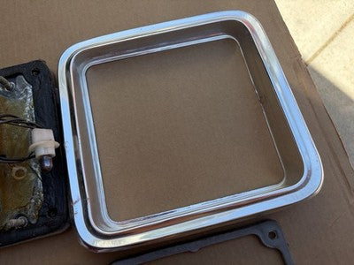 71-95 Chevrolet G10 G20 Van GMC Vandura Tail Light Kit With Trim (EARLY STYLE)