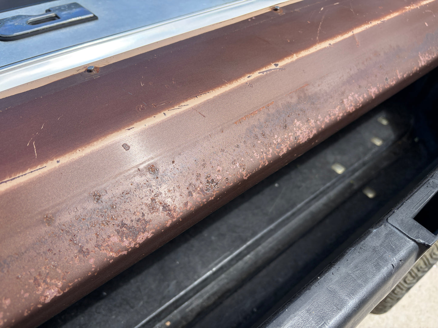 80-86 F-Series BULLNOSE Tailgate with Finish Panel