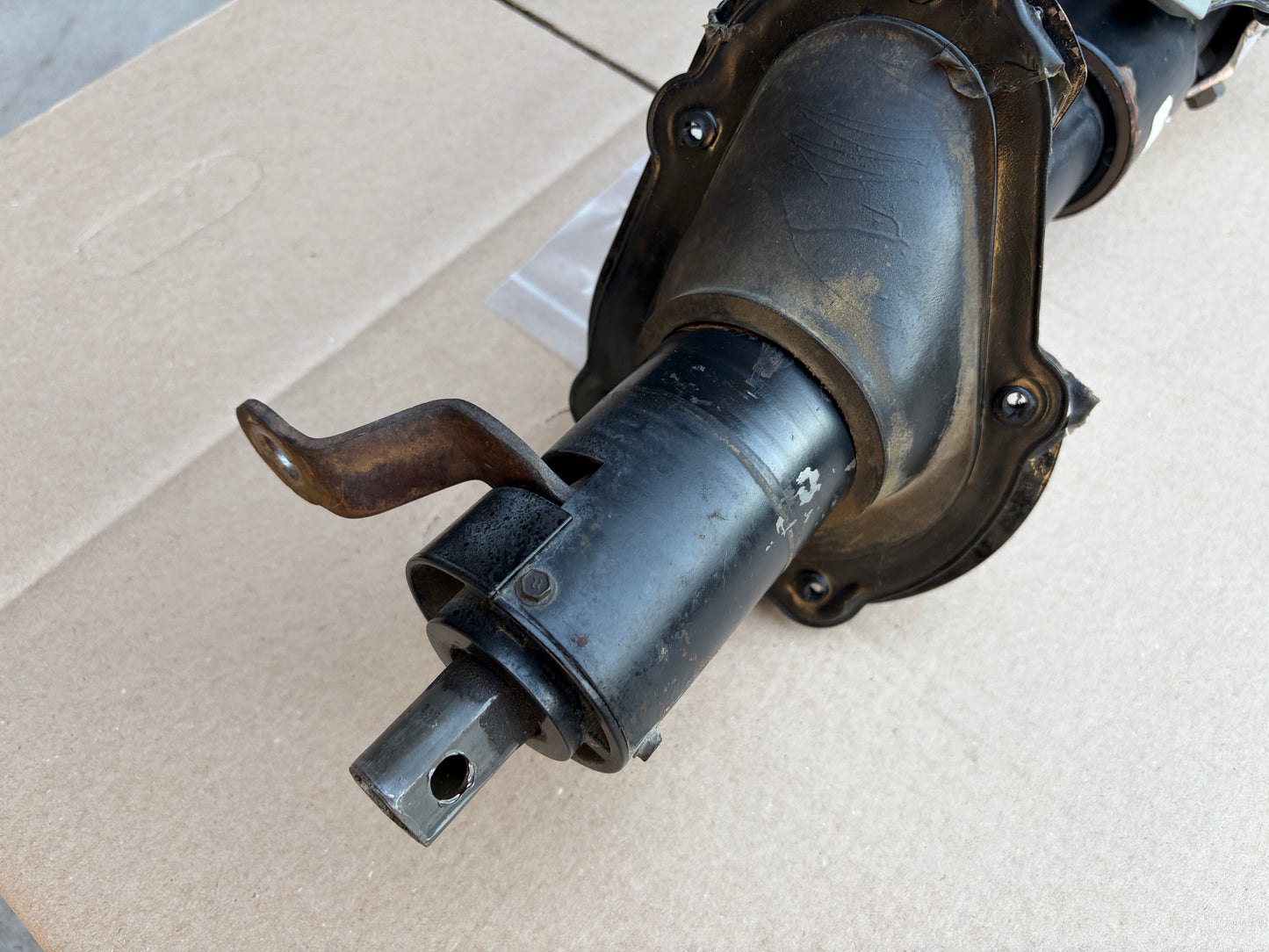 80-86 Ford F150 F250 F350 Bronco Tilt Steering Column Automatic (NO KEY)