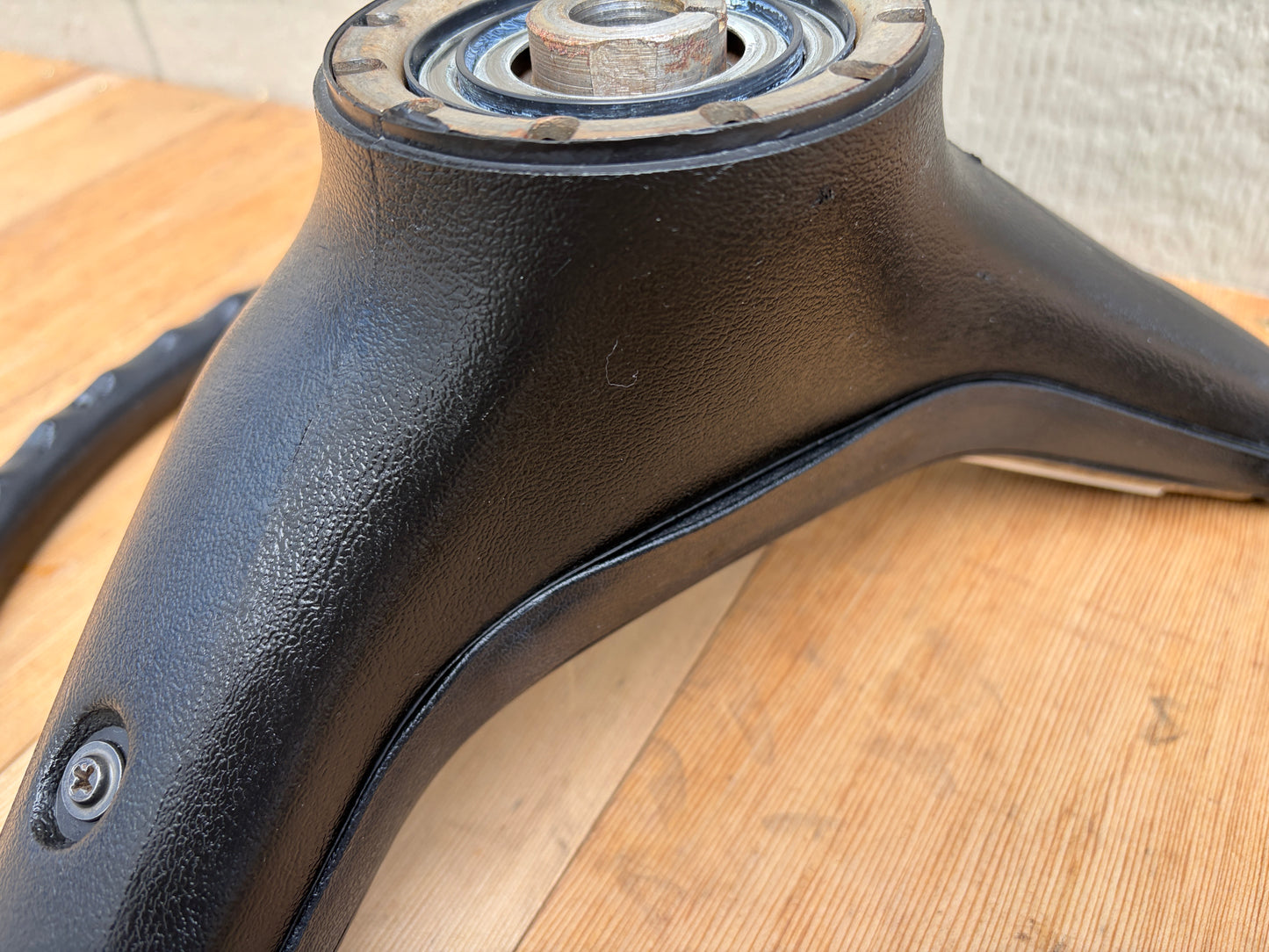 80-86 Ford F150 F250 F350 Bronco OE Steering Wheel (CRUISE / WOODGRAIN)