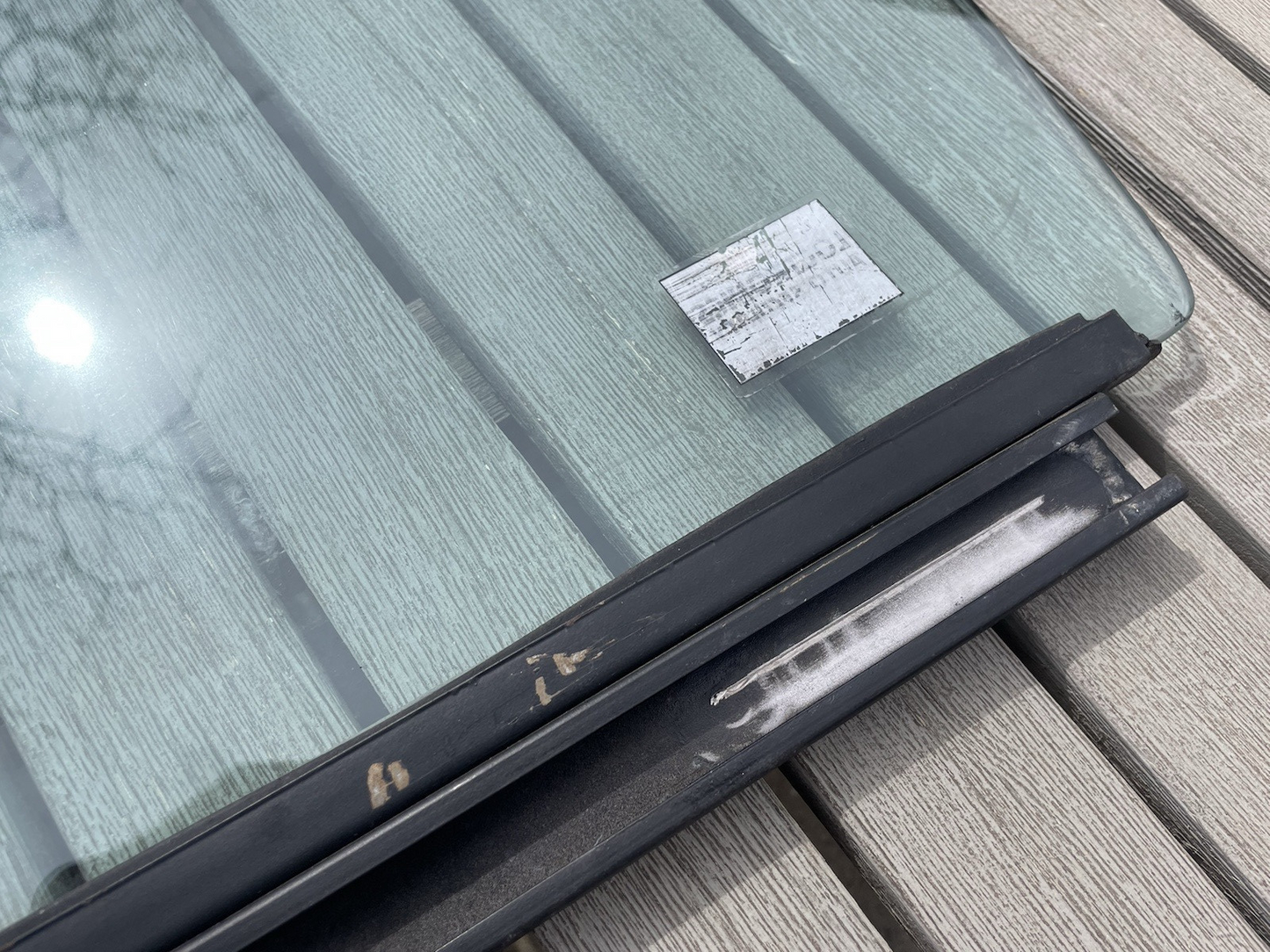 81-95 Chevy Van G10 G20 G30 Passenger Front Door Glass (POWER SASH)