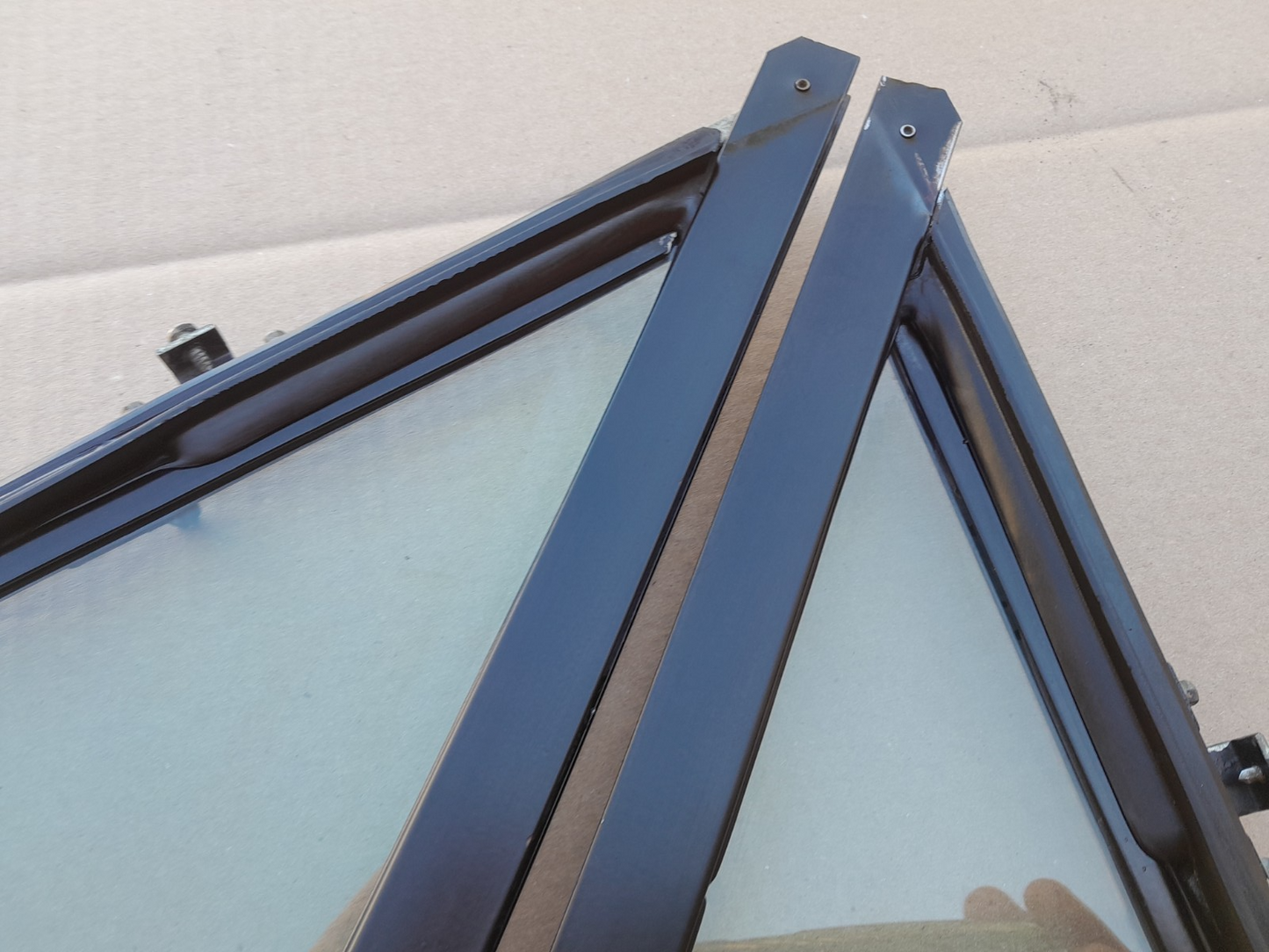 83-88 Ford Ranger Bronco II OE Vent Wing Window Glass (PAIR) Driver Passenger