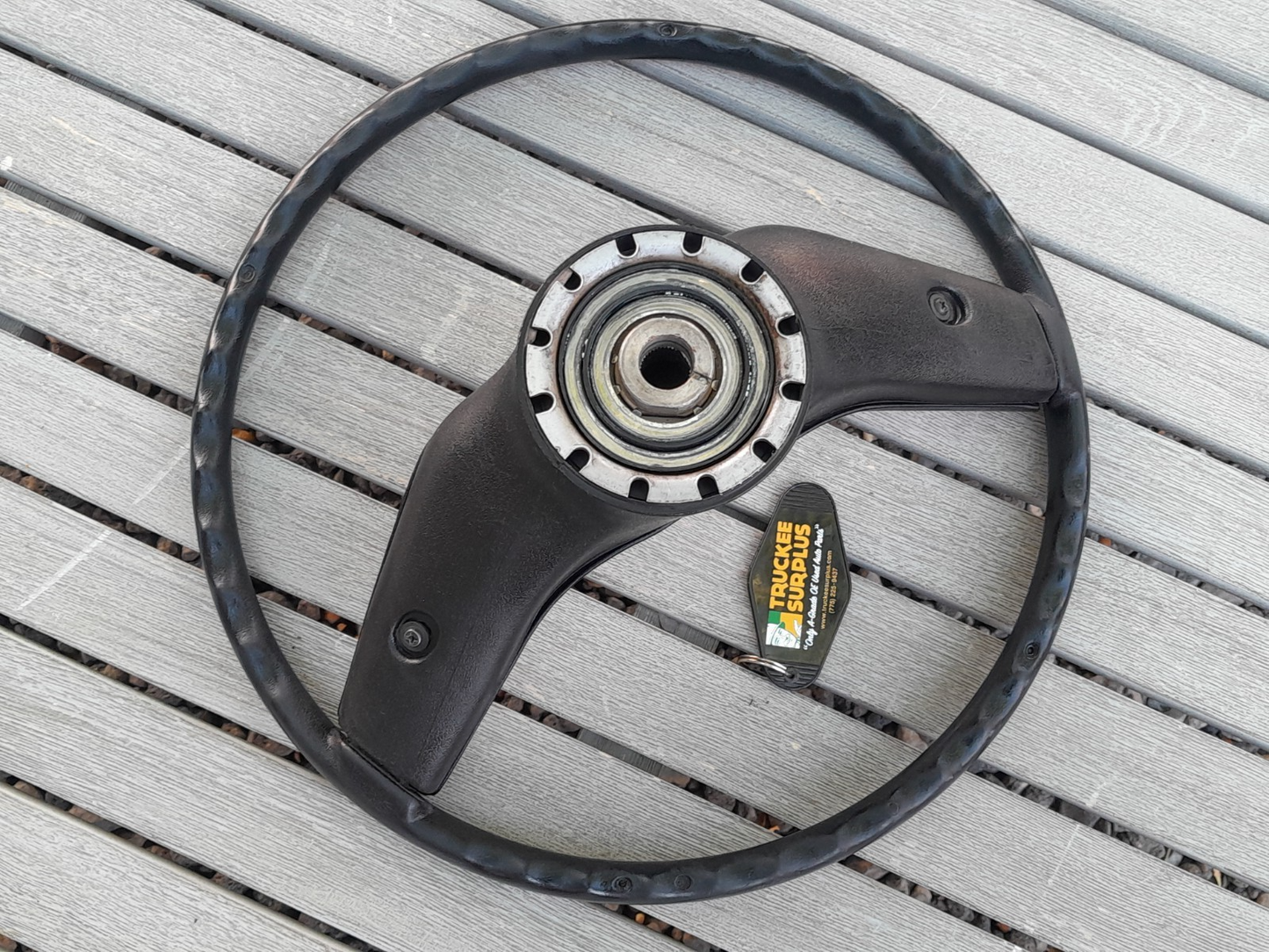 80-86 Ford F150 F250 F350 Bronco OE Steering Wheel (THIN RIM)