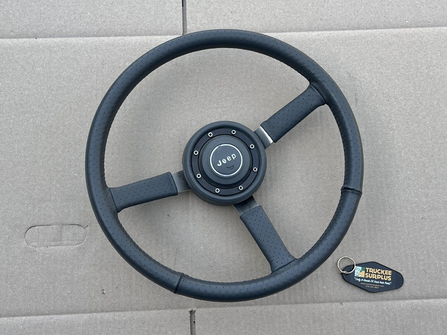 1984-1996 Jeep Cherokee XJ Wrangler YJ OE Steering Wheel Gray