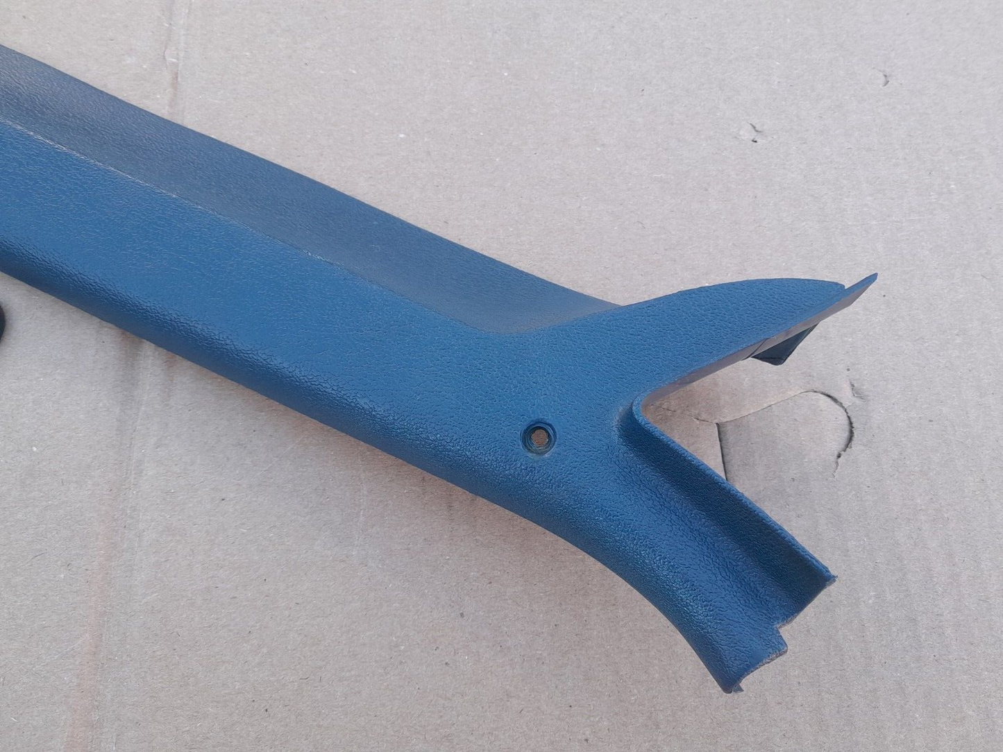 1980-1986 Ford F150 F250 Bronco Interior A Pillar Molding Trim Blue Driver OE