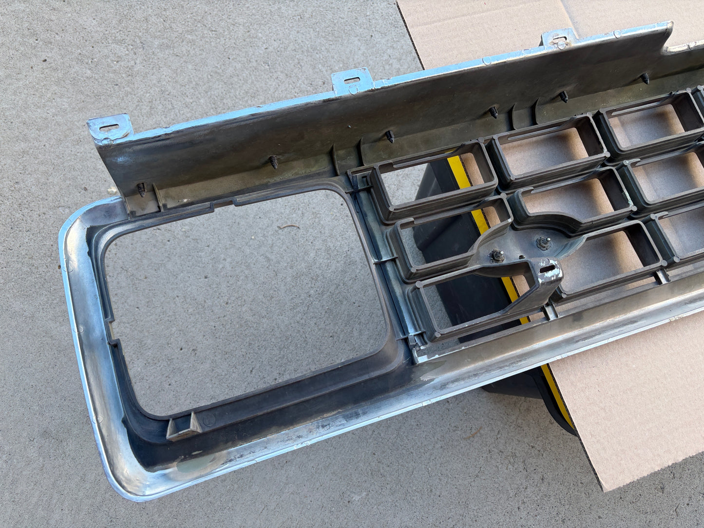 83-88 Ford Ranger OE Grill