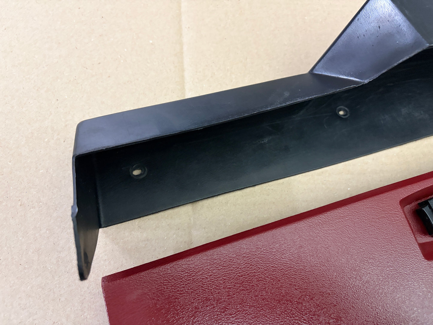 80-86 Ford F150 F250 F350 Bronco Glove Box Kit