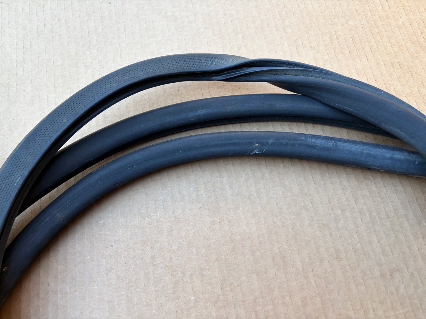 80-86 Ford F150 F250 Regular Cab OE Door Seals (EXCELLENT)