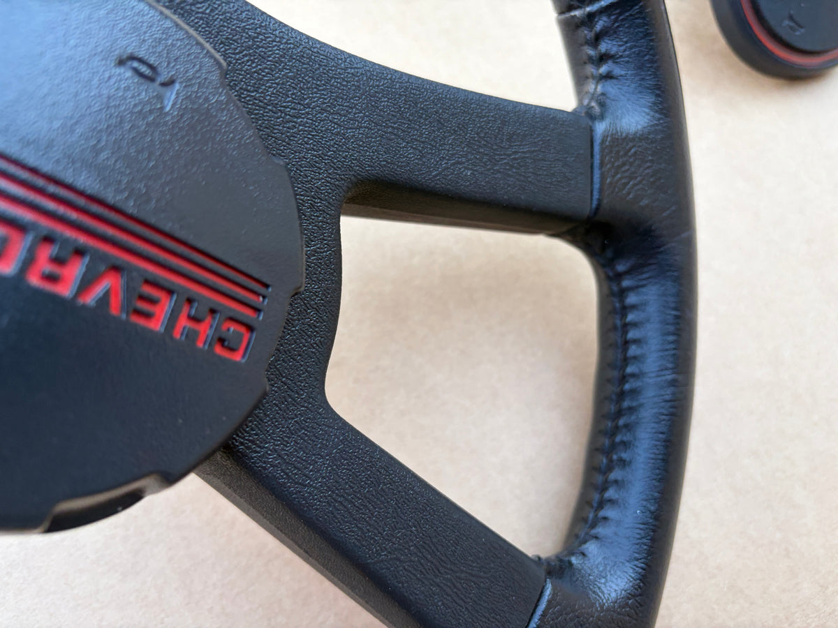 1988-1994 Chevrolet GMC Truck Suburban Blazer Steering Wheel LEATHER (ULTRA RARE) 17999237