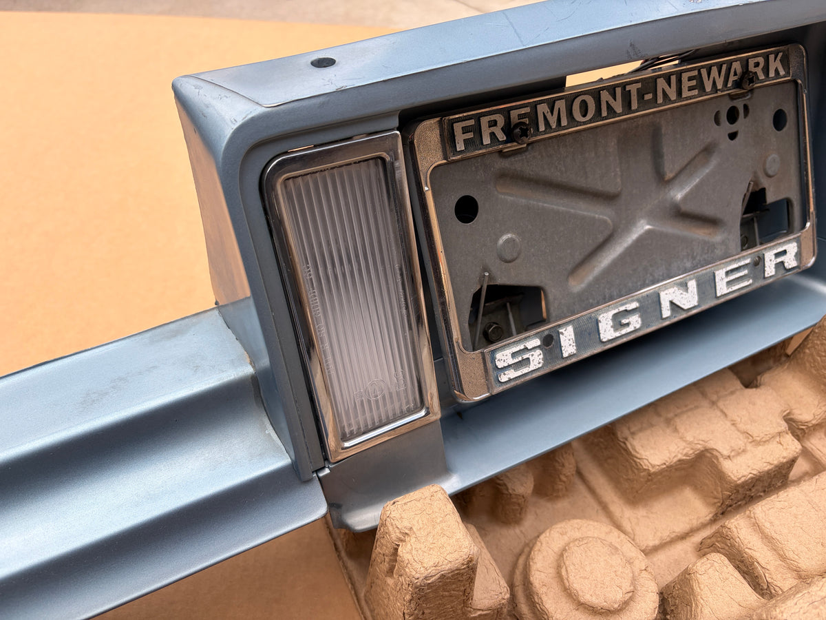 1980-1992 Cadillac Fleetwood Deville Brougham Trunk License Filler, Bracket, Reverse Light Assembly