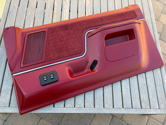 87-91 Ford F150 F250 F350 Bronco XLT Passenger Door Panel