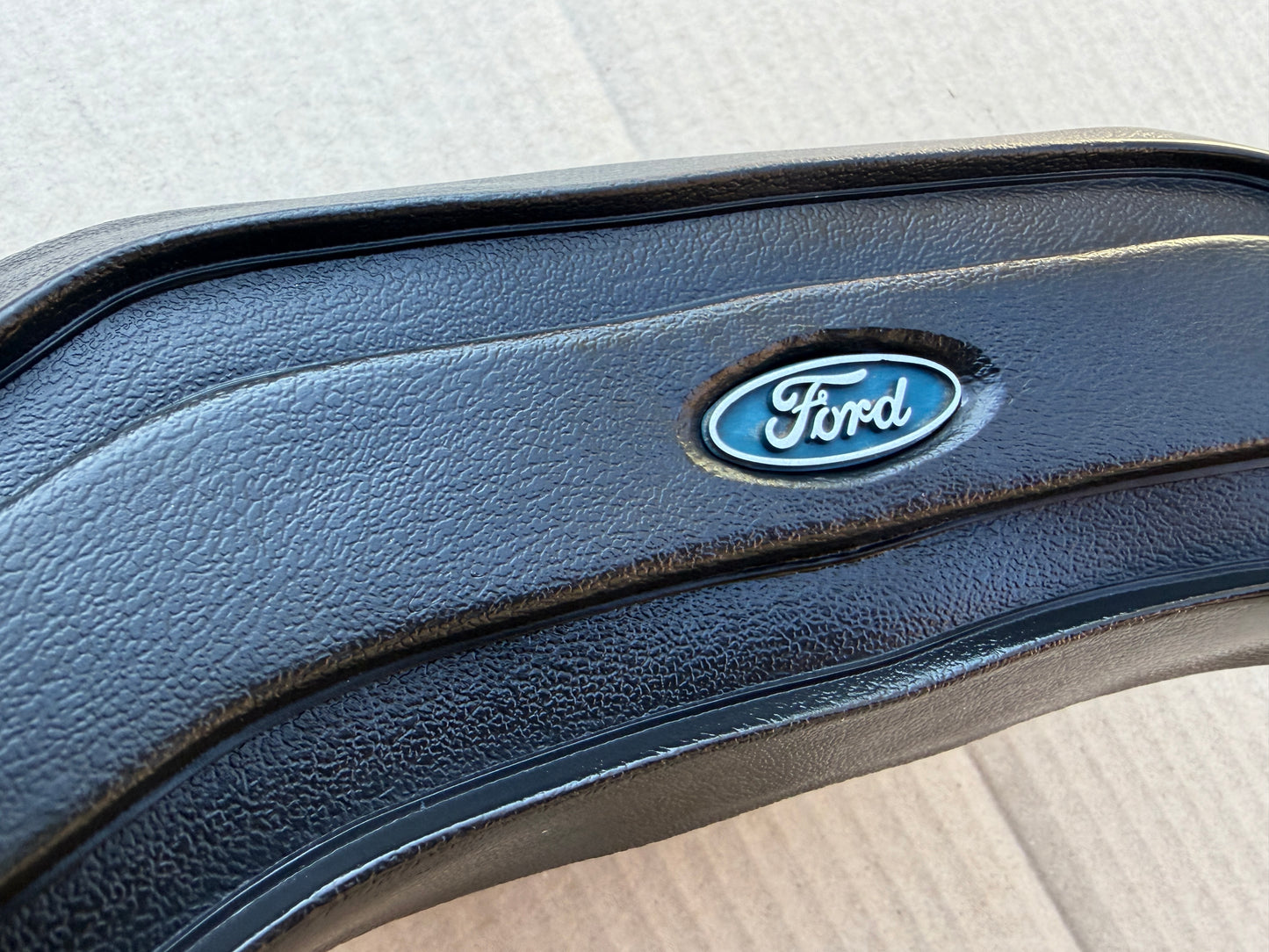 80-86 Ford F150 F250 F350 Bronco OE Steering Wheel (THICK RIM, BLUE MEDALLION)