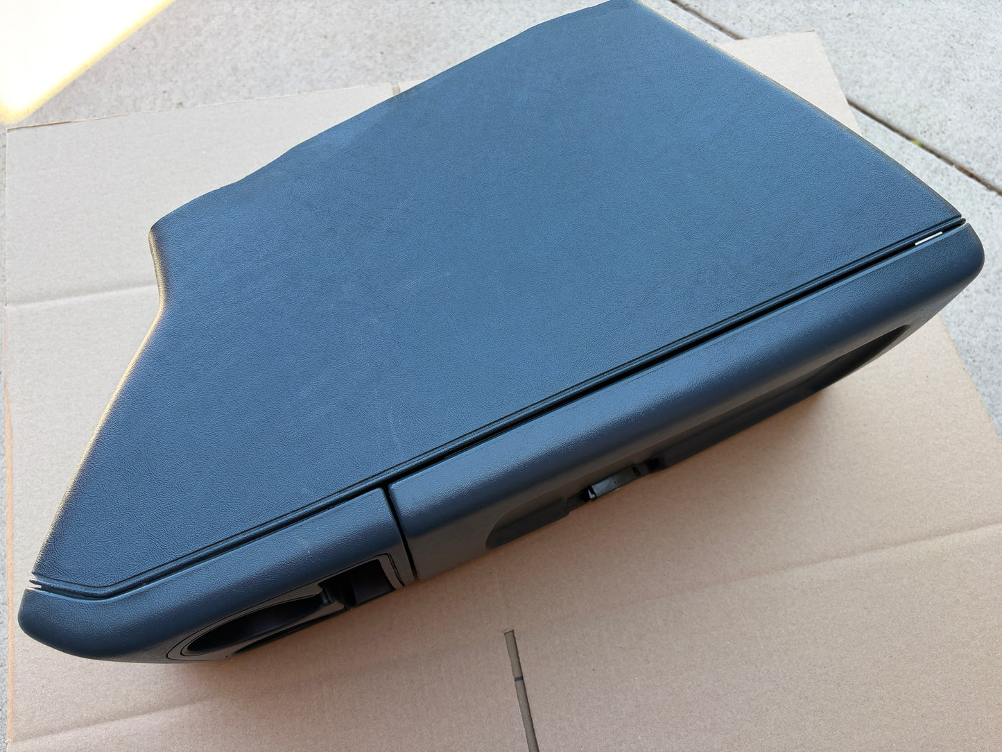 88-94 Chevrolet GMC Truck Center Console Silverado Sierra Suburban BLUE (A+)
