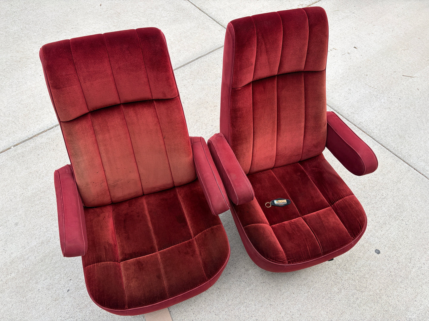 80-86 Ford F150 F250 F350 Extended Cab Captain's Chairs Buckets