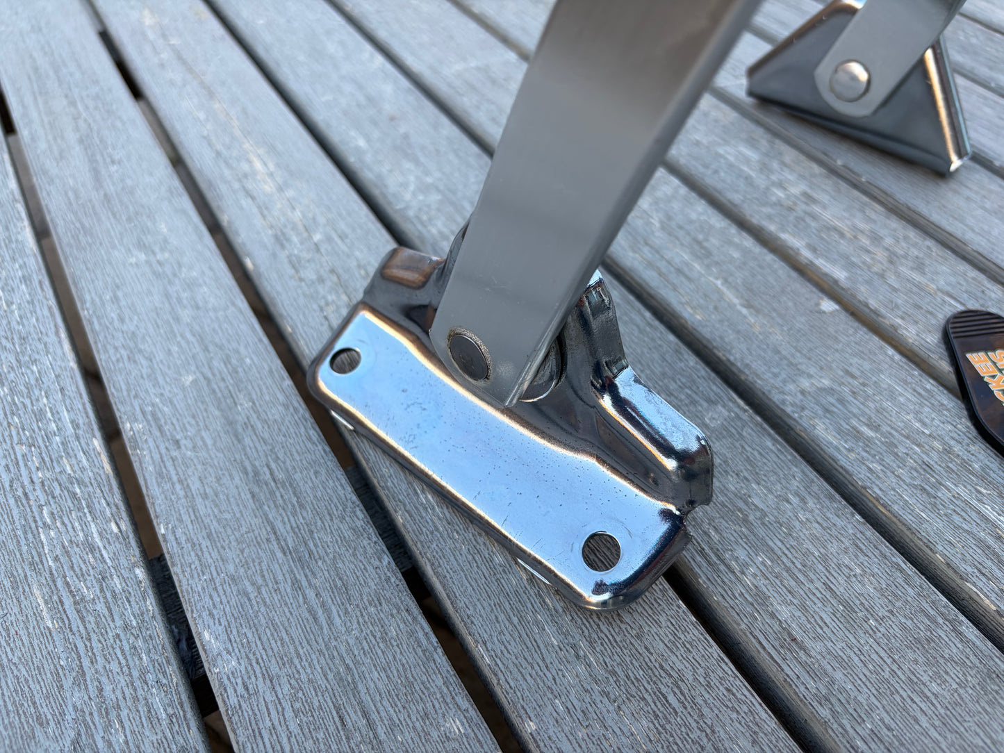 1980-1991 Ford F150 Bronco OE Swing Lock Side View Mirror Bracket (SINGLE)