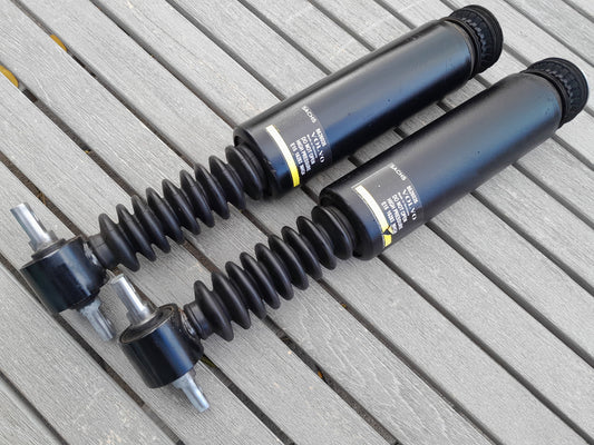 1998-2000 Volvo V70 XC70 Rear Shock Absorbers PAIR Sachs Nivomat 8626026