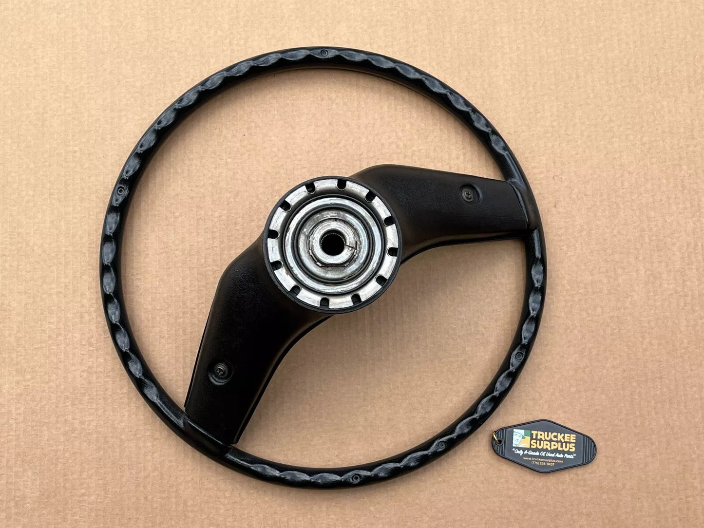 1980-1986 Ford F150 F250 F350 Bronco OE Steering Wheel (THIN RIM, BLUE MEDALLION) D5AW-3D758